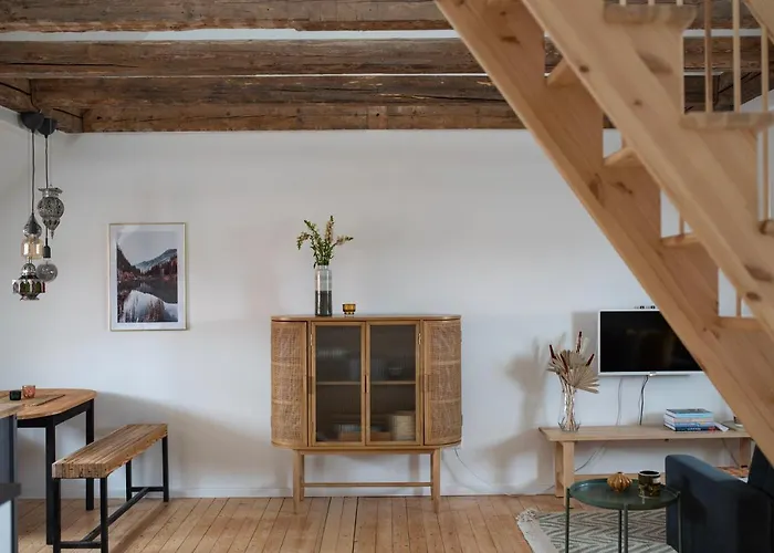 Lejlighed Altbau - Klein Aber Oho